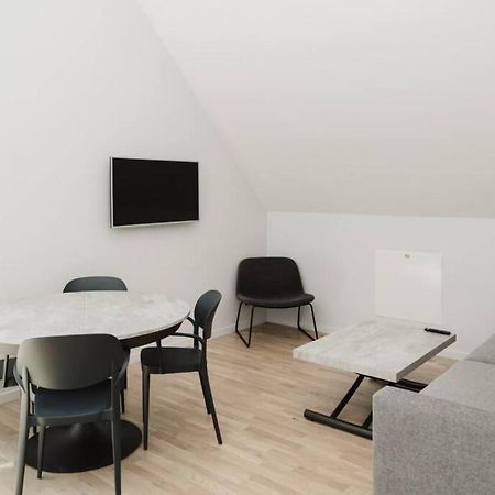 Ferienwohnung Sk67 Modern And Bright Loft With Free Parking Lidingö Exterior foto