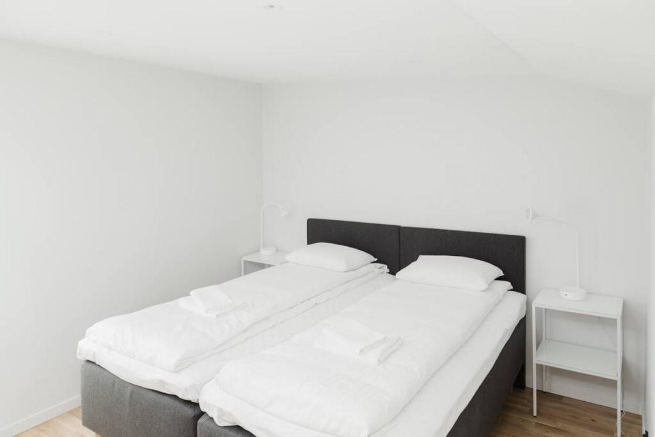 Ferienwohnung Sk67 Modern And Bright Loft With Free Parking Lidingö Exterior foto